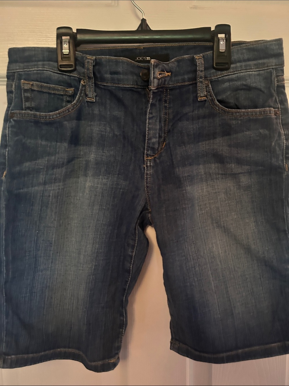 Joe's Jeans women’s Dark Blue Relaxed Denim Shorts mid rise 8 inch inseam